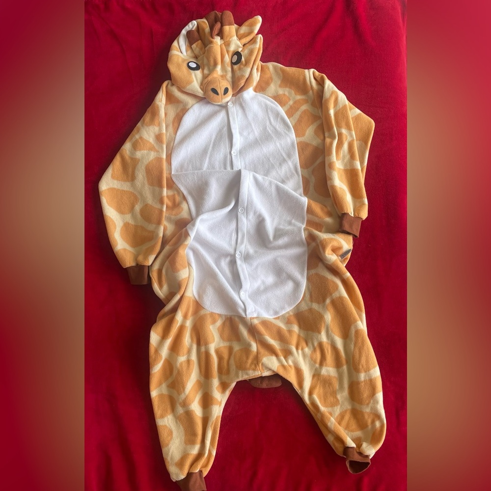 Funziez! Unisex Long Sleeve Button Front Tapered Leg Giraffe One-Piece Pajama M